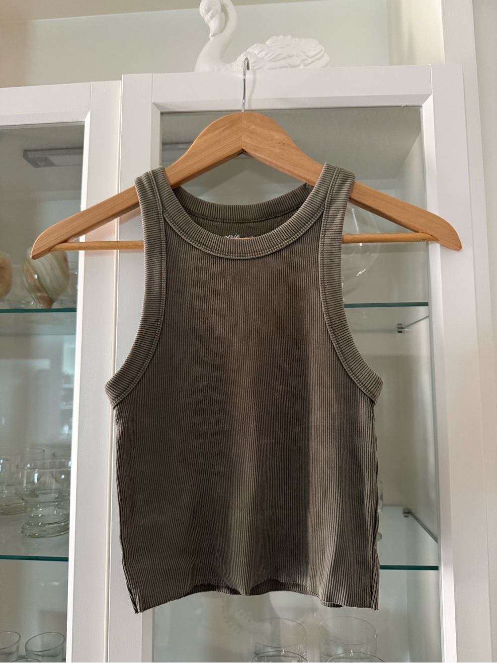 Sleeveless Ribbed Tank Top in Olive